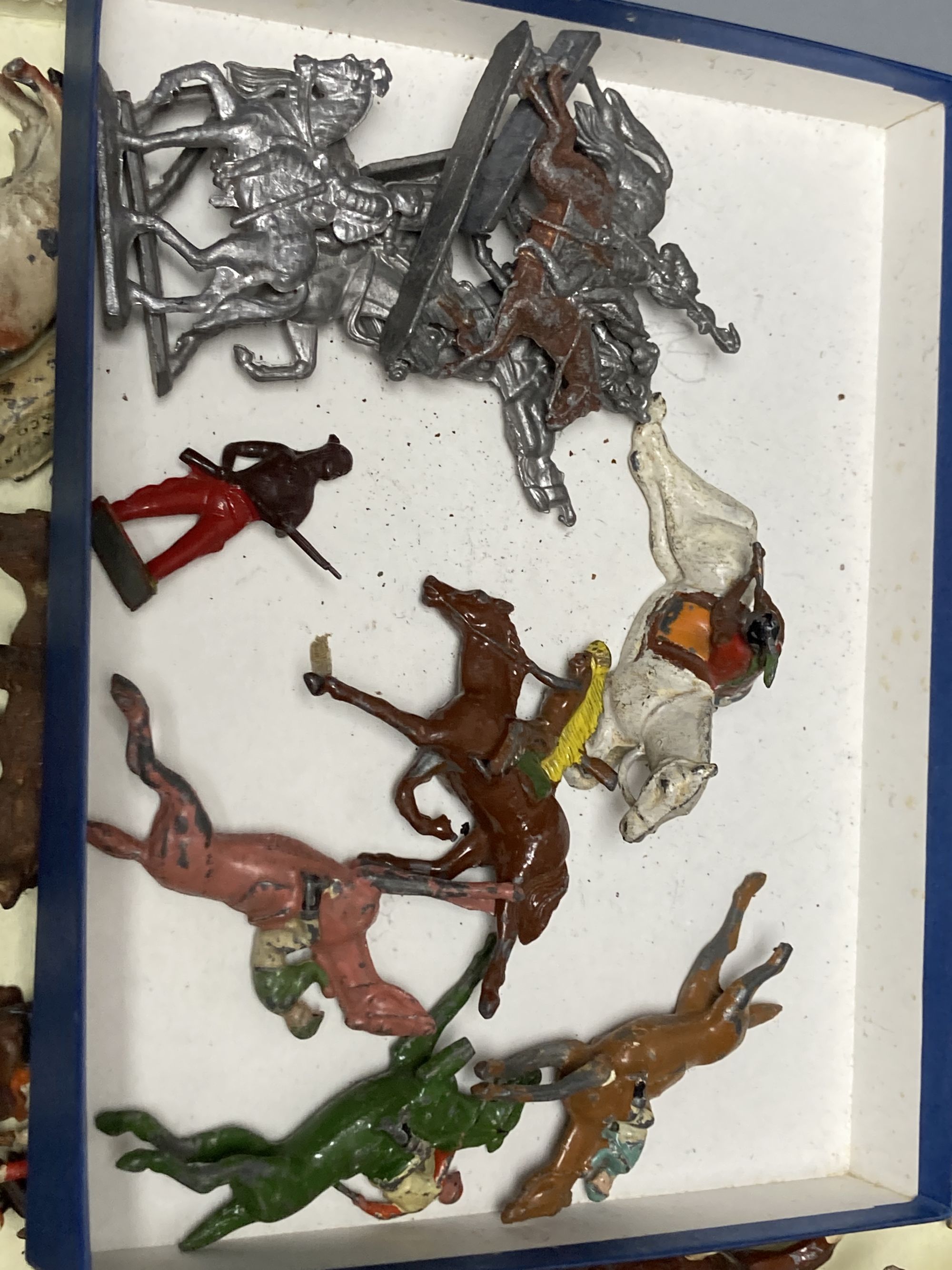 Hollowcast lead toy animals